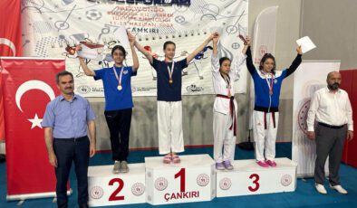 Büyükşehir sporcusu Selen, taekwondoda Türkiye ikincisi