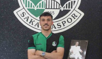 Sakaryaspor, Mikail Okyar’ı transfer etti