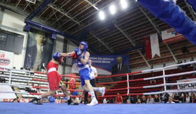 Yıldız Erkekler ve Kadınlar Türkiye Ferdi Boks Şampiyonası tamamlandı