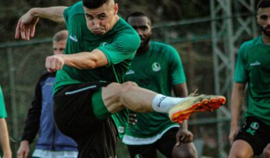 Sakaryaspor, Ümraniyespor maçı hazırlıklarını sürdürüyor
