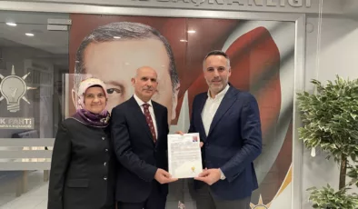 Rüstem Keleş, Sakarya Büyükşehir Belediye Başkan Adaylığı başvurusunu yaptı