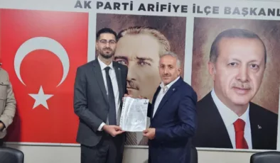Salih Kaya, Arifiye Belediye Başkan Aday Adaylığı için AK Parti’ye başvuruda bulundu