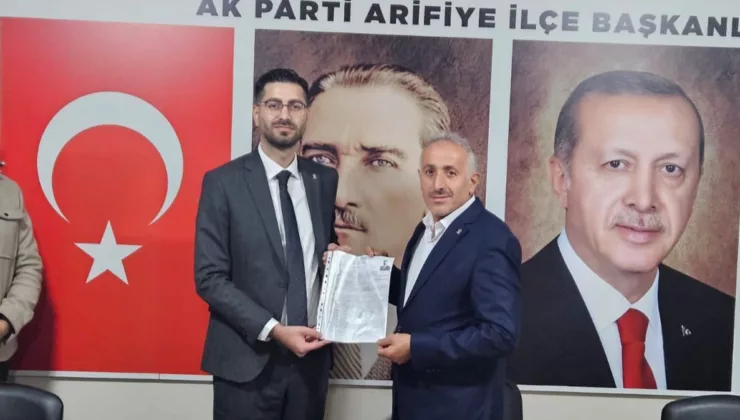 Salih Kaya, Arifiye Belediye Başkan Aday Adaylığı için AK Parti’ye başvuruda bulundu
