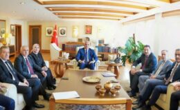 Başkan Alemdar, bakanlara projelerini anlattı
